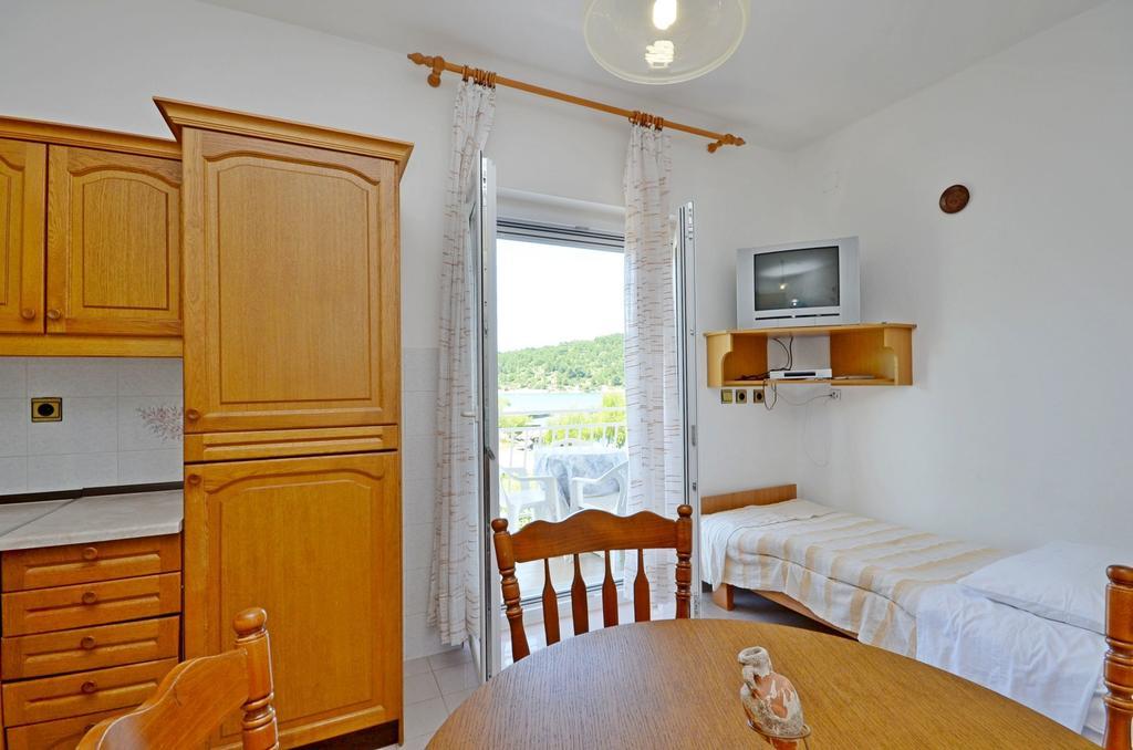 Apartments Vila Punta Jadrtovac Zewnętrze zdjęcie
